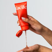 The Buzz - Brightening Exfoliating Facial Treatment with AHA & BHA