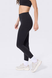 TLC V Waistband Legging in Jet Black